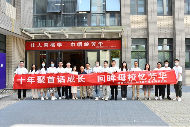 ef1fe921f6b34a7abd9cecc92d173aee.jpg 1.JPG