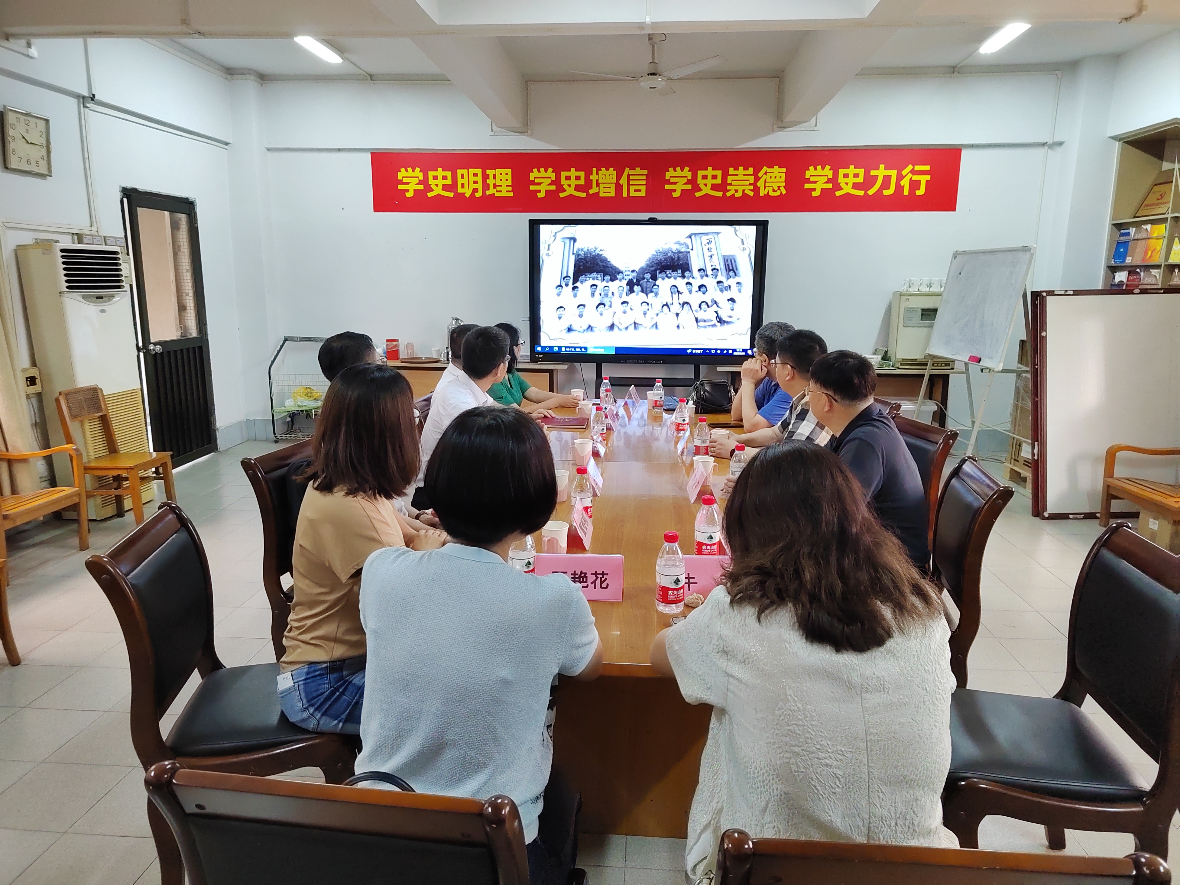 3326a8f0fcee4793bbe50a1e5e1d5f8c.jpg 3326a8f0fcee4793bbe50a1e5e1d5f8c.jpg